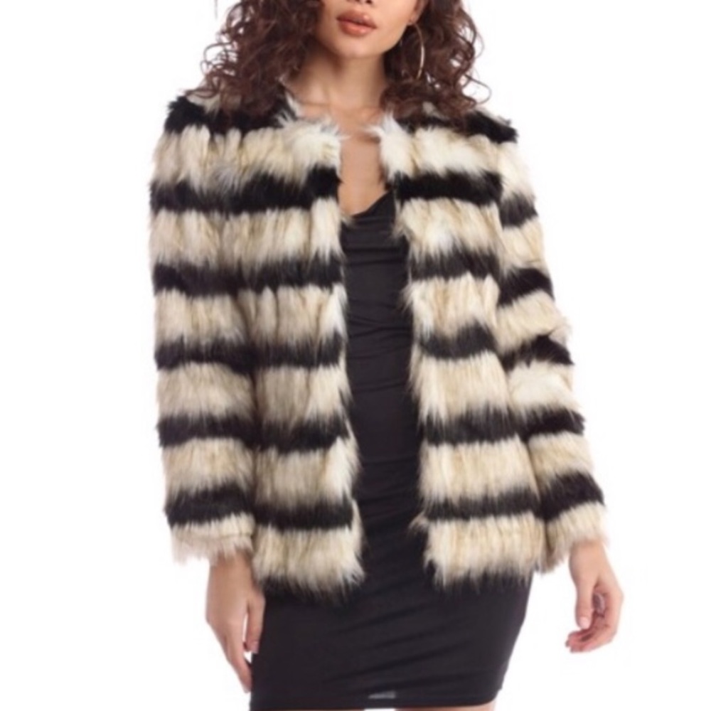 Faux Fur Jacket M